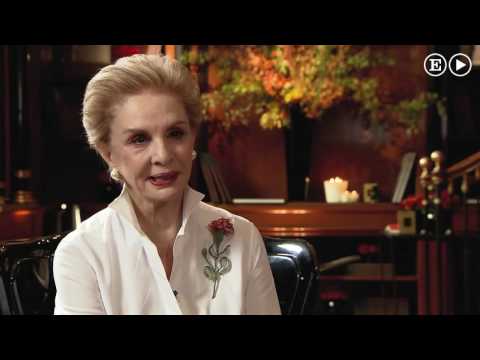 Explorando el Significado del Logo de Carolina Herrera